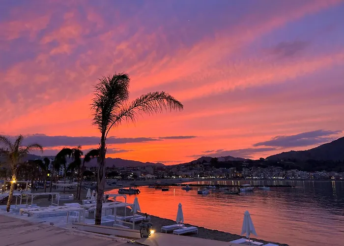 Baia Naxos アパート *